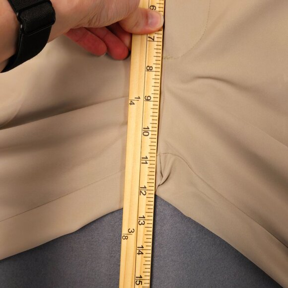 Izod Mens 32 Performance Golf Khaki Straight Leg Pants Tan Preppy Country Club - Picture 7 of 9